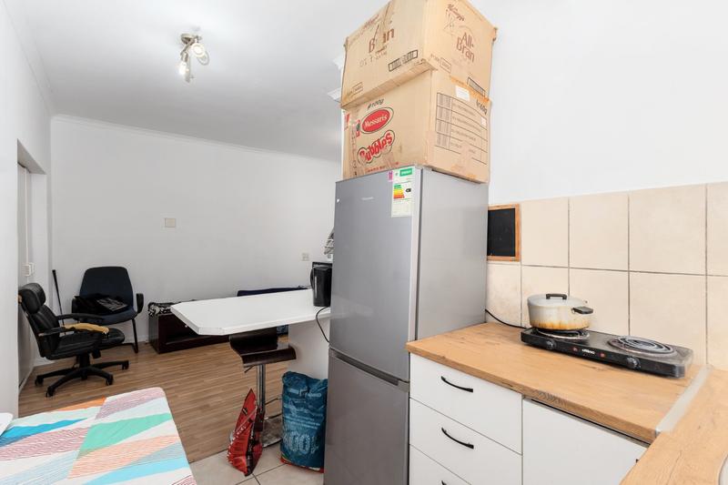 1 Bedroom Property for Sale in Mowbray Western Cape